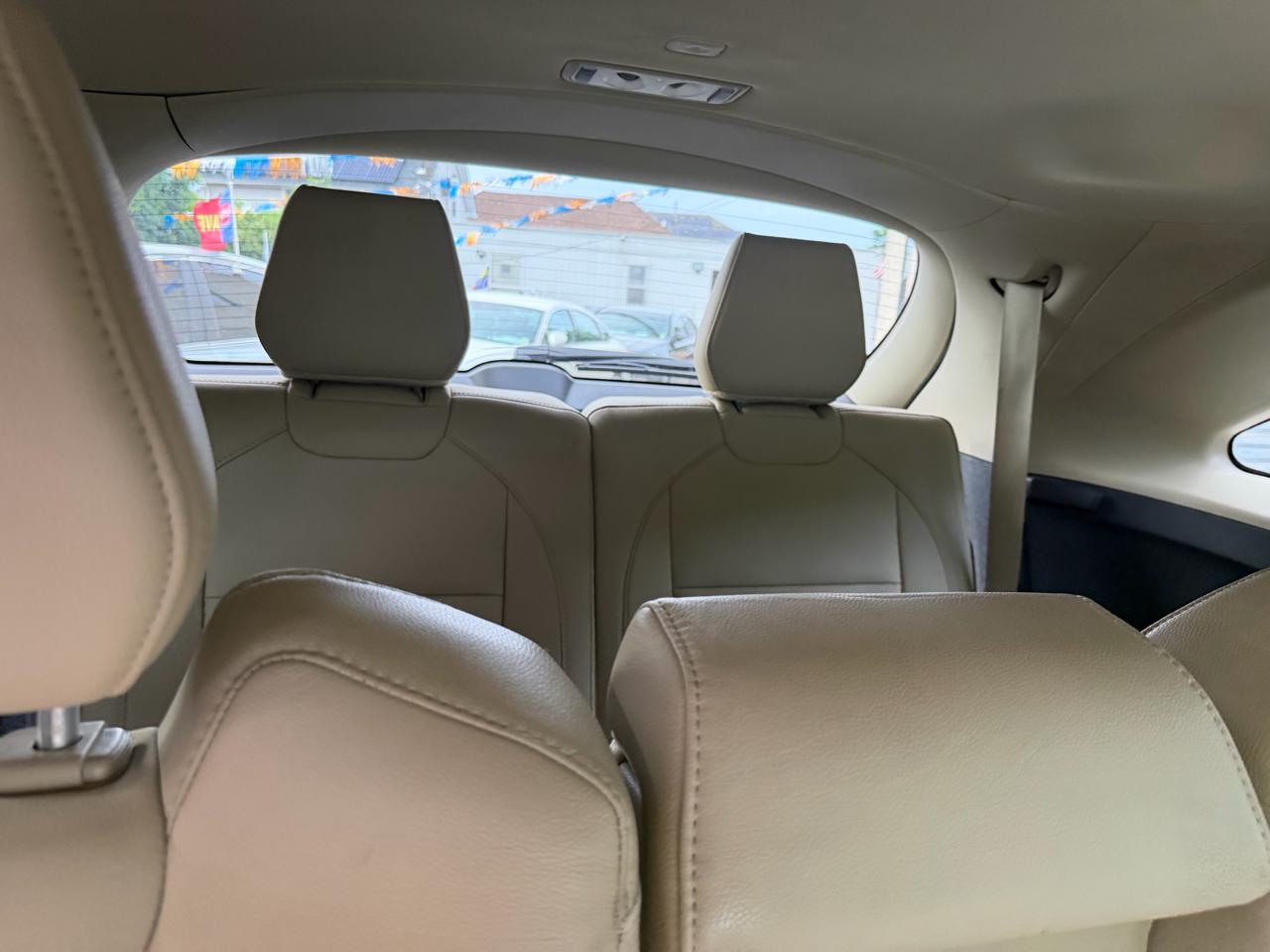 Acura MDX SH-AWD 9-Spd AT w/Tech Package 2016