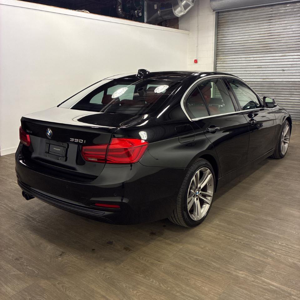 BMW 3-Series 330i xDrive SULEV Sedan 2017