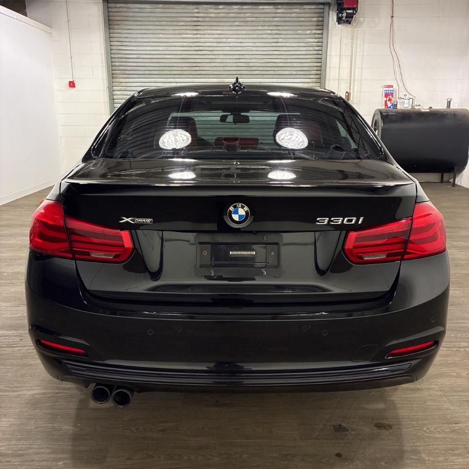 BMW 3-Series 330i xDrive SULEV Sedan 2017