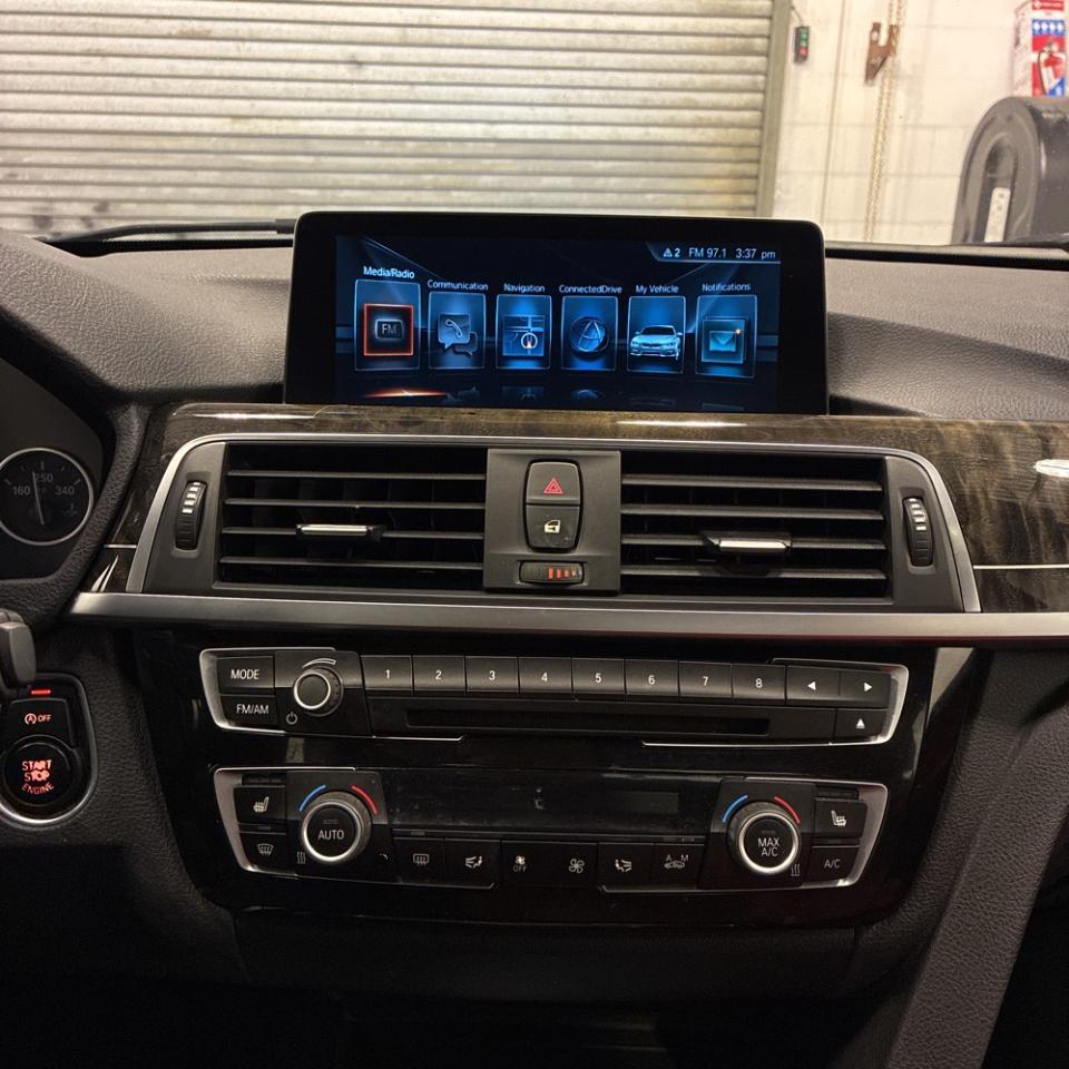 BMW 3-Series 330i xDrive SULEV Sedan 2017