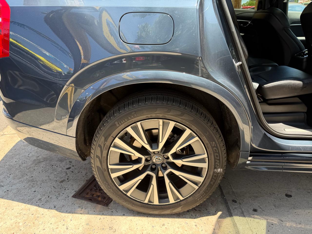 Volvo XC90 T6 Momentum AWD 2020