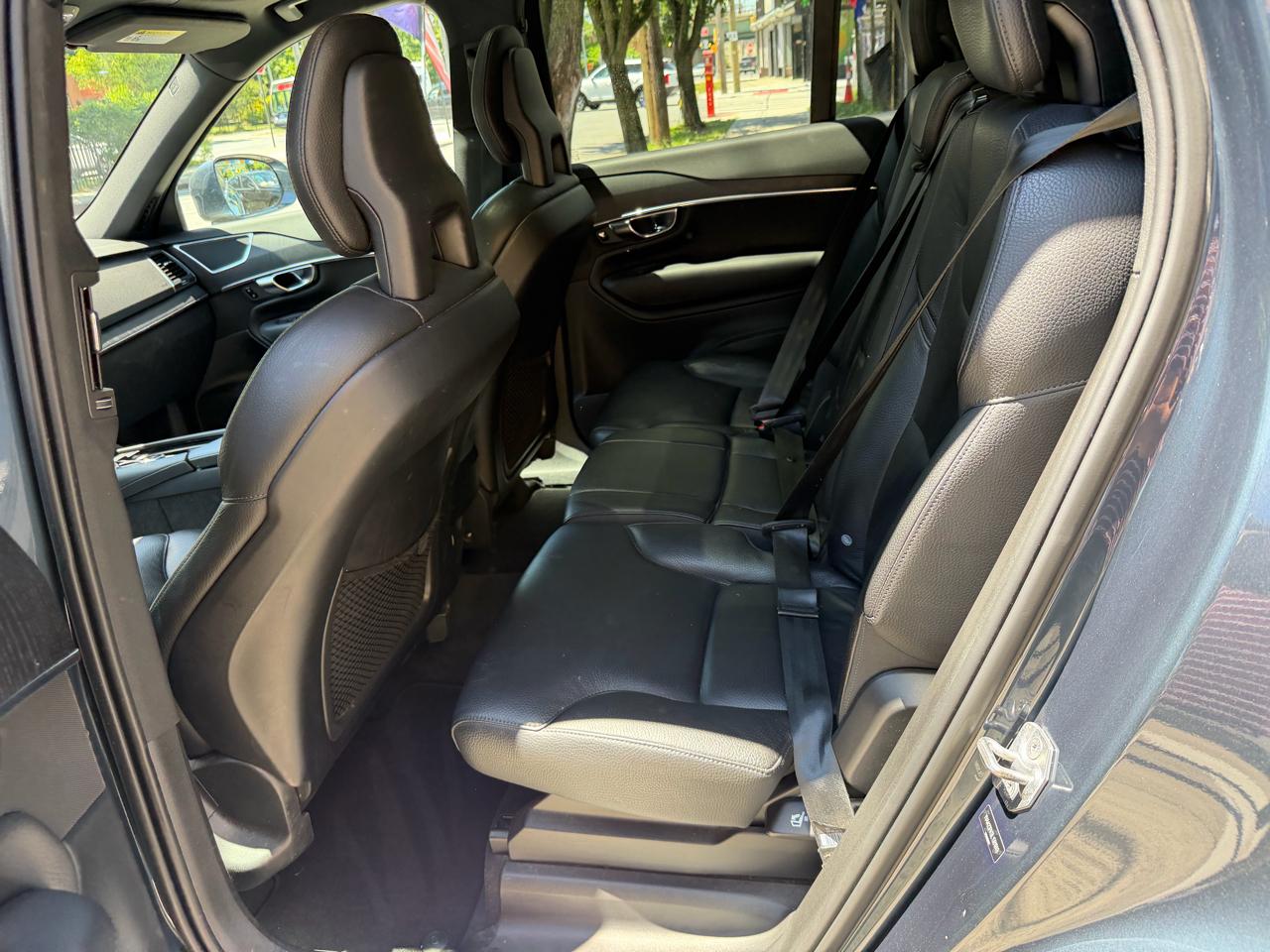 Volvo XC90 T6 Momentum AWD 2020