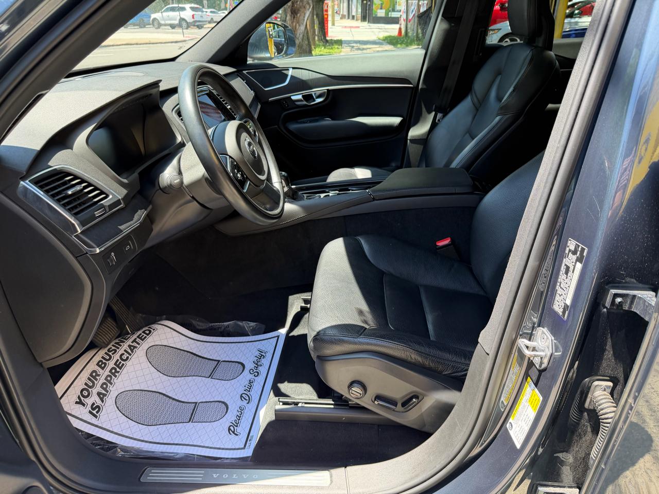Volvo XC90 T6 Momentum AWD 2020