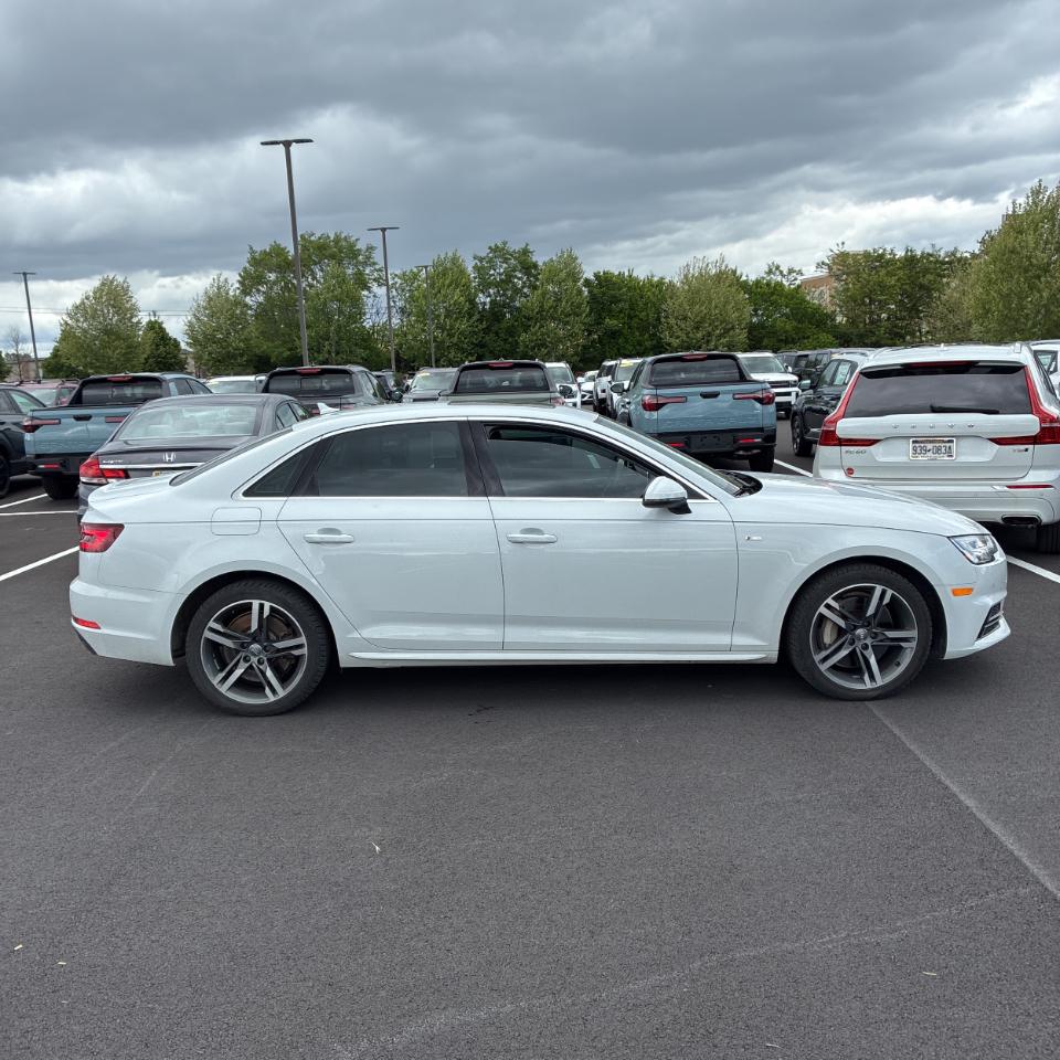 Audi A4 2.0 TFSI Premium Plus quattro 7A 2018