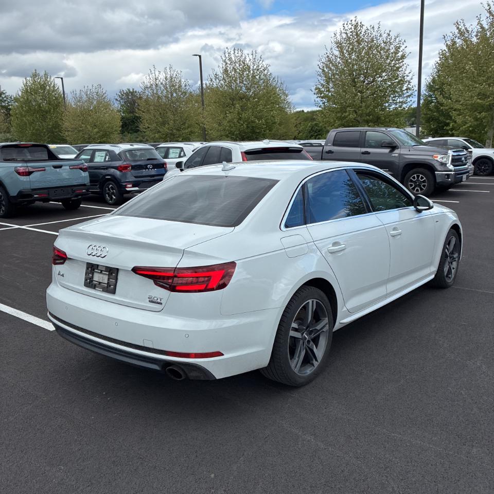 Audi A4 2.0 TFSI Premium Plus quattro 7A 2018