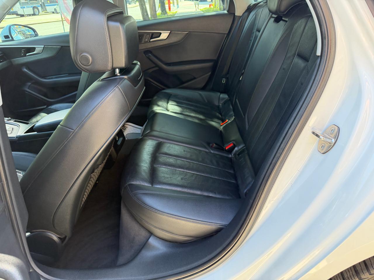 Audi A4 2.0 TFSI Premium Plus quattro 7A 2018