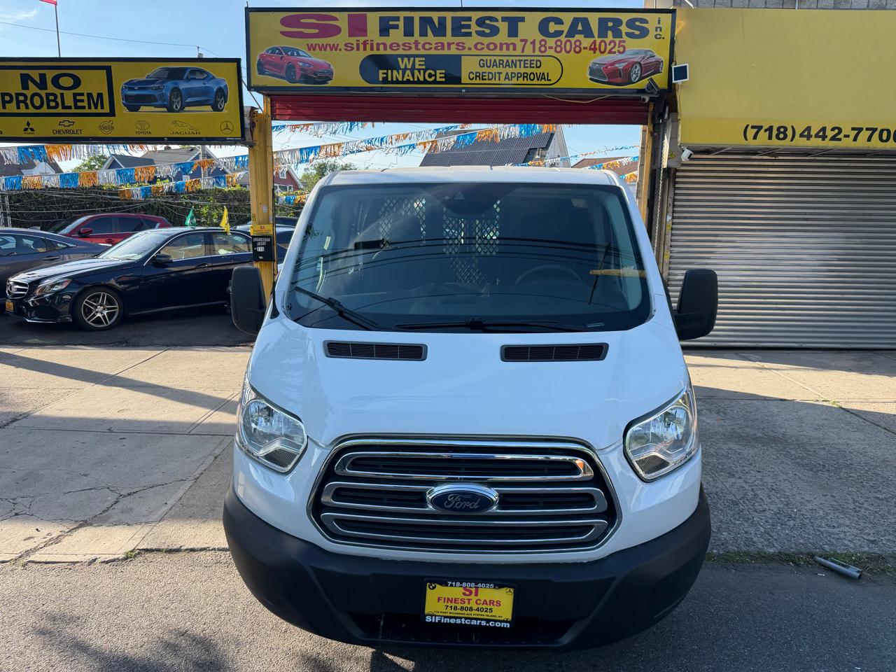 Ford Transit 250 Van Low Roof 60/40 Pass.130-in. WB 2018