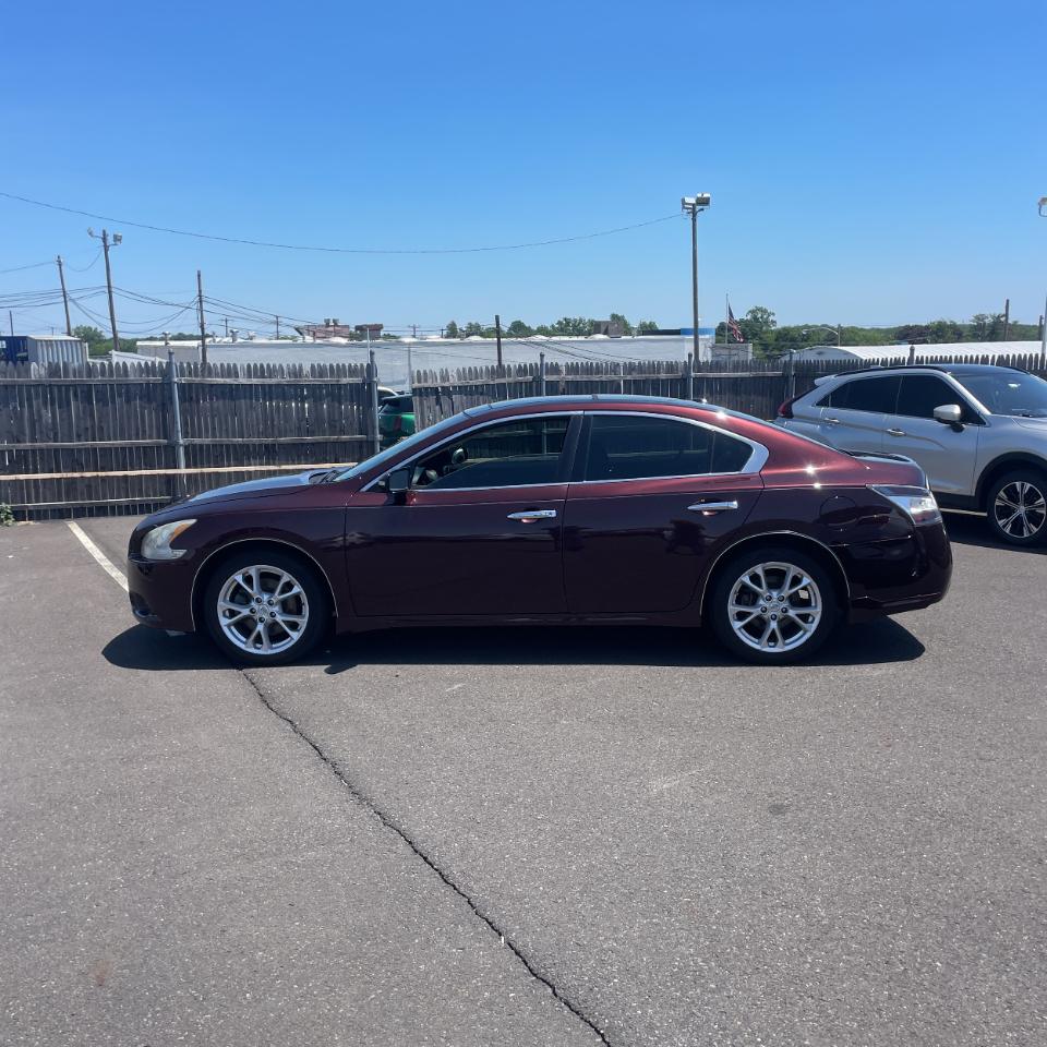 Nissan Maxima SV 2014