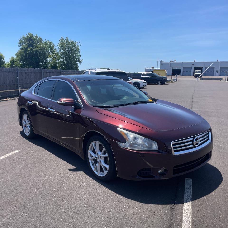 Nissan Maxima SV 2014