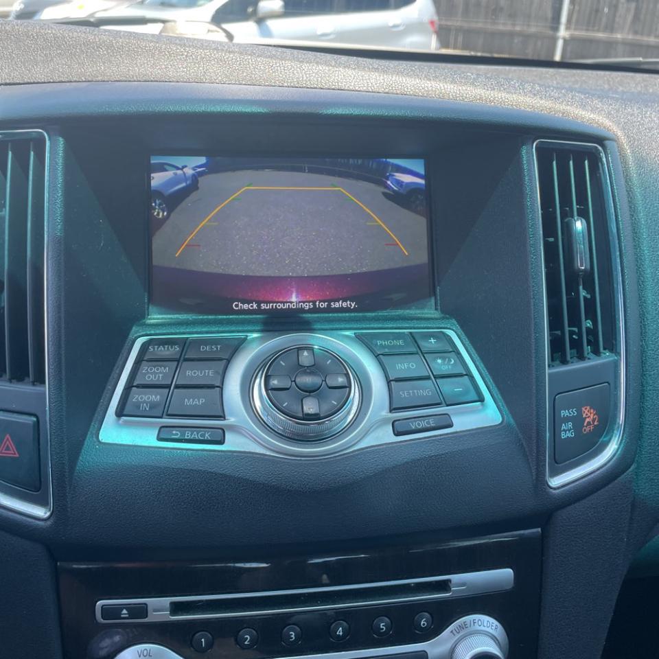 Nissan Maxima SV 2014