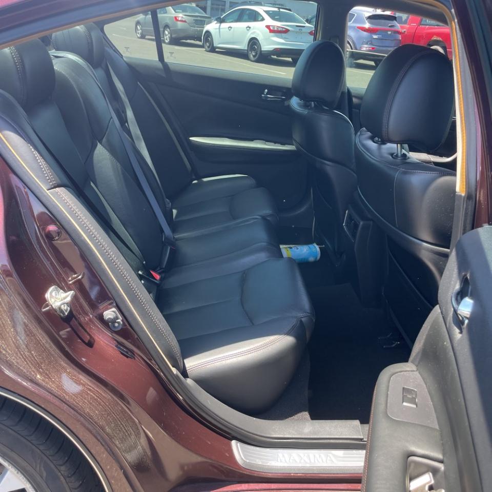 Nissan Maxima SV 2014