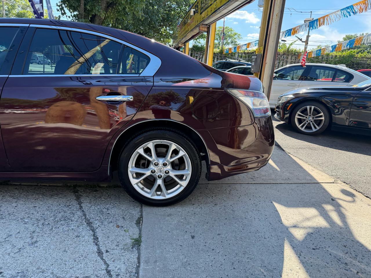 Nissan Maxima SV 2014
