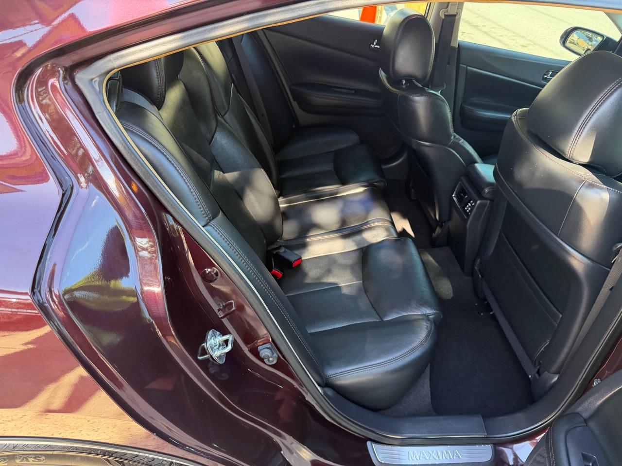 Nissan Maxima SV 2014