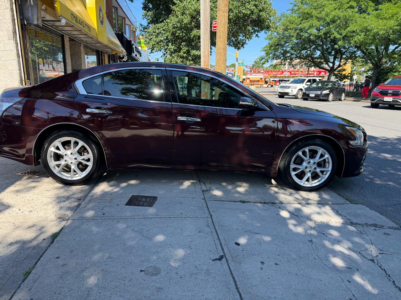 Nissan Maxima SV 2014