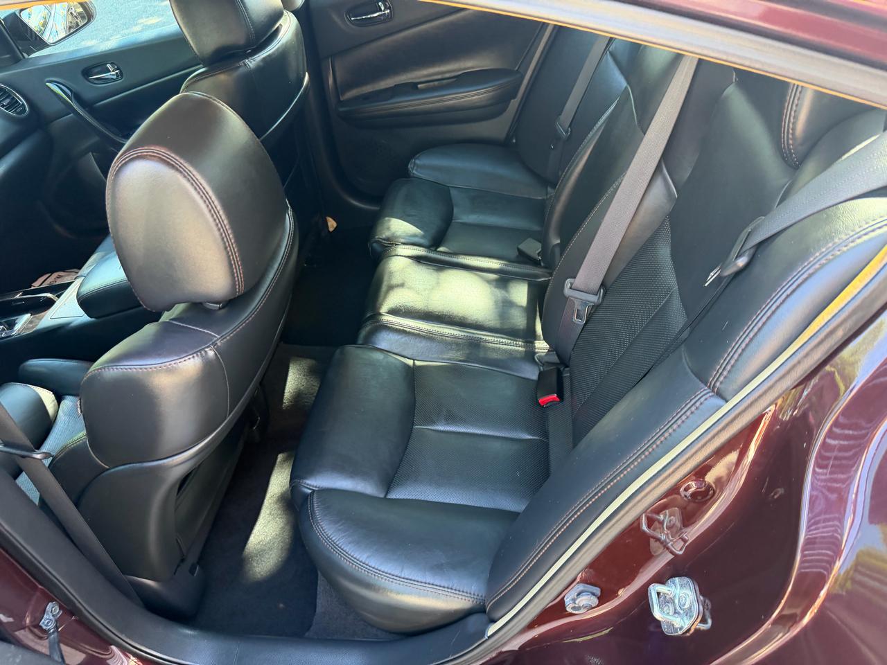 Nissan Maxima SV 2014