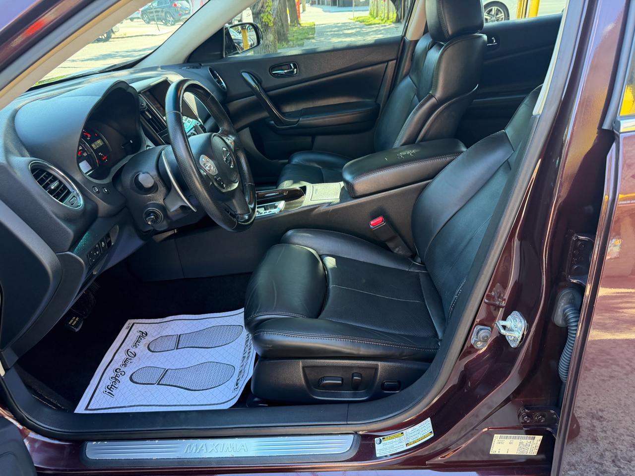 Nissan Maxima SV 2014