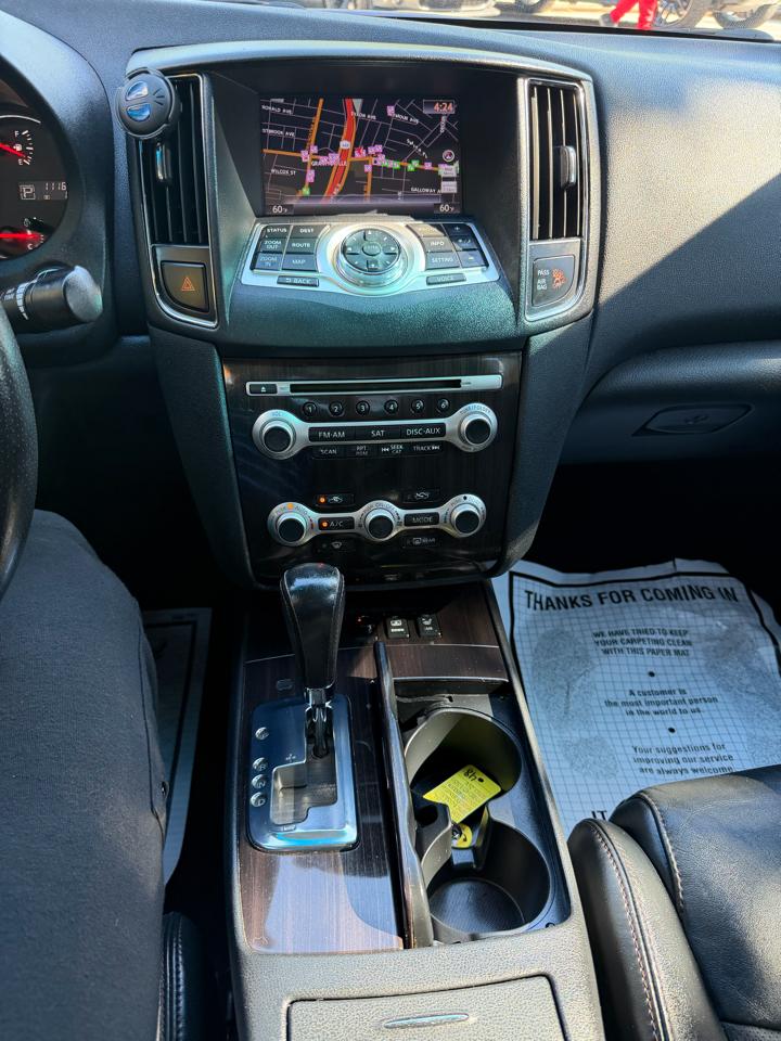 Nissan Maxima SV 2014