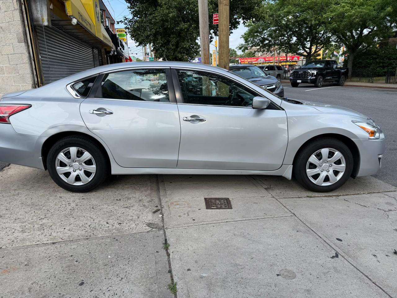 Nissan Altima 2.5 SV 2015