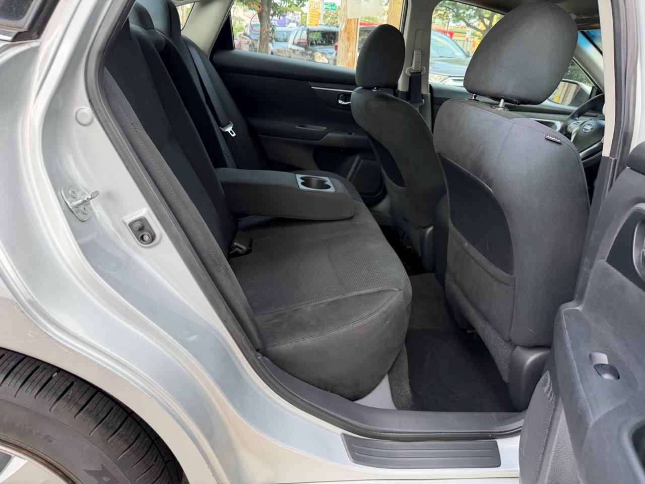 Nissan Altima 2.5 SV 2015