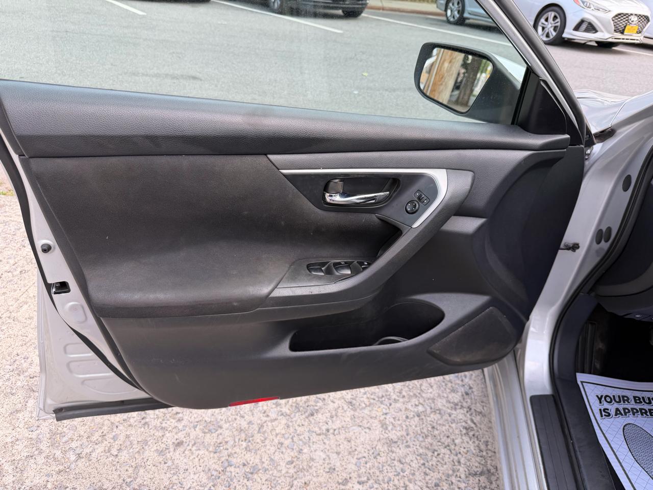 Nissan Altima 2.5 SV 2015