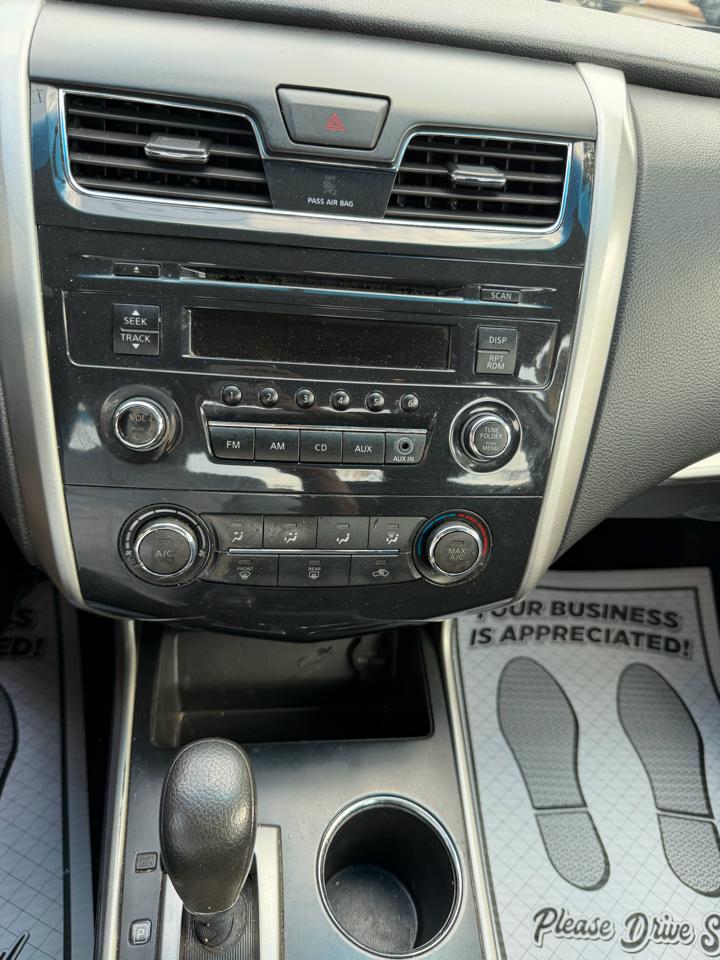 Nissan Altima 2.5 SV 2015