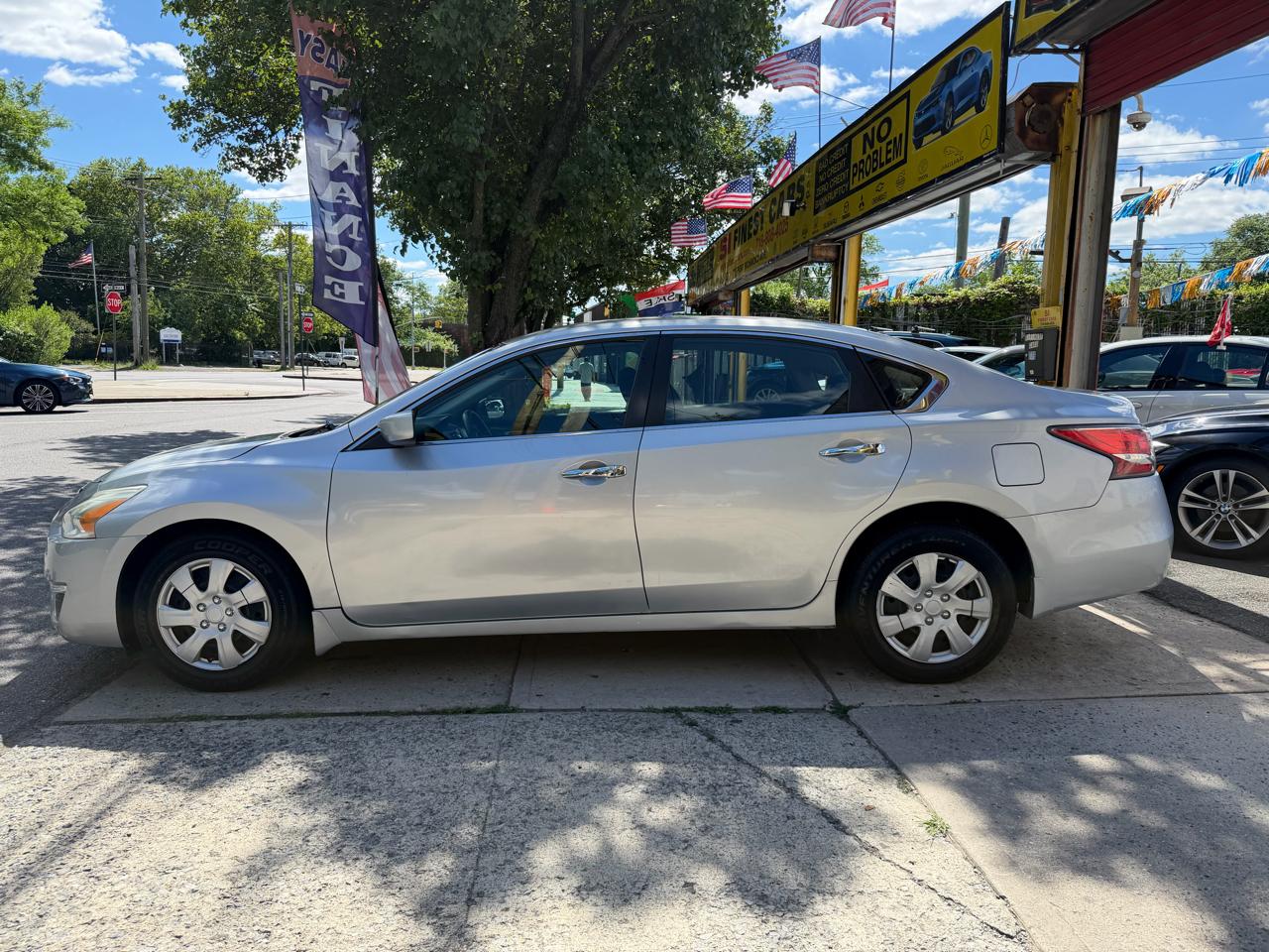 Nissan Altima 2.5 SV 2015