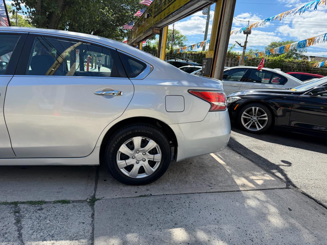Nissan Altima 2.5 SV 2015