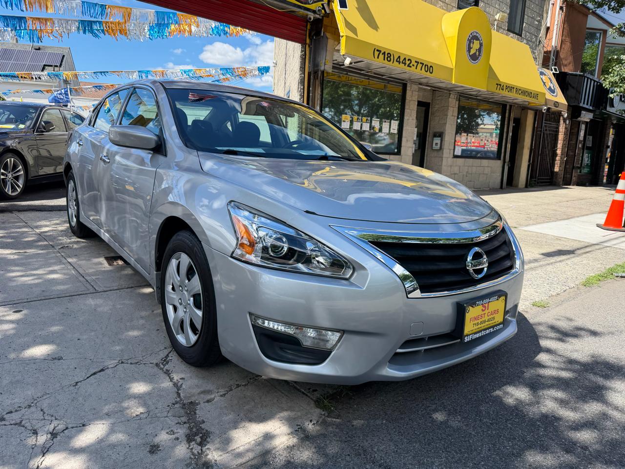 Nissan Altima 2.5 SV 2015