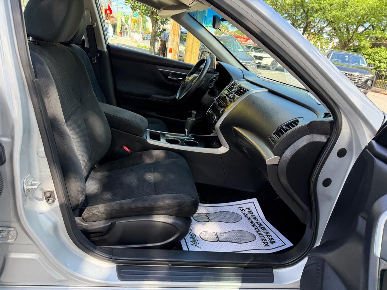 Nissan Altima 2.5 SV 2015