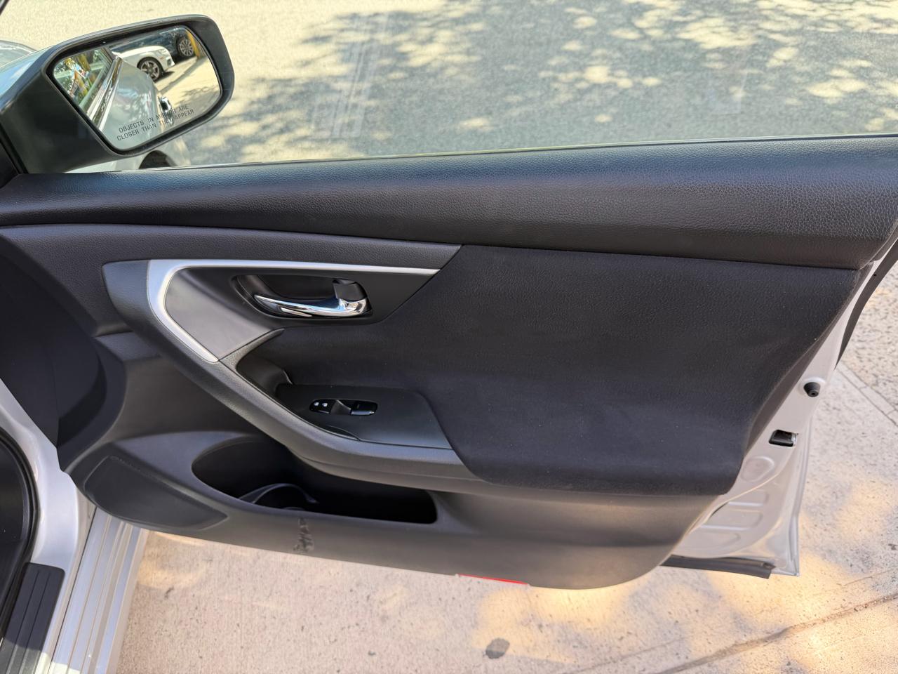 Nissan Altima 2.5 SV 2015