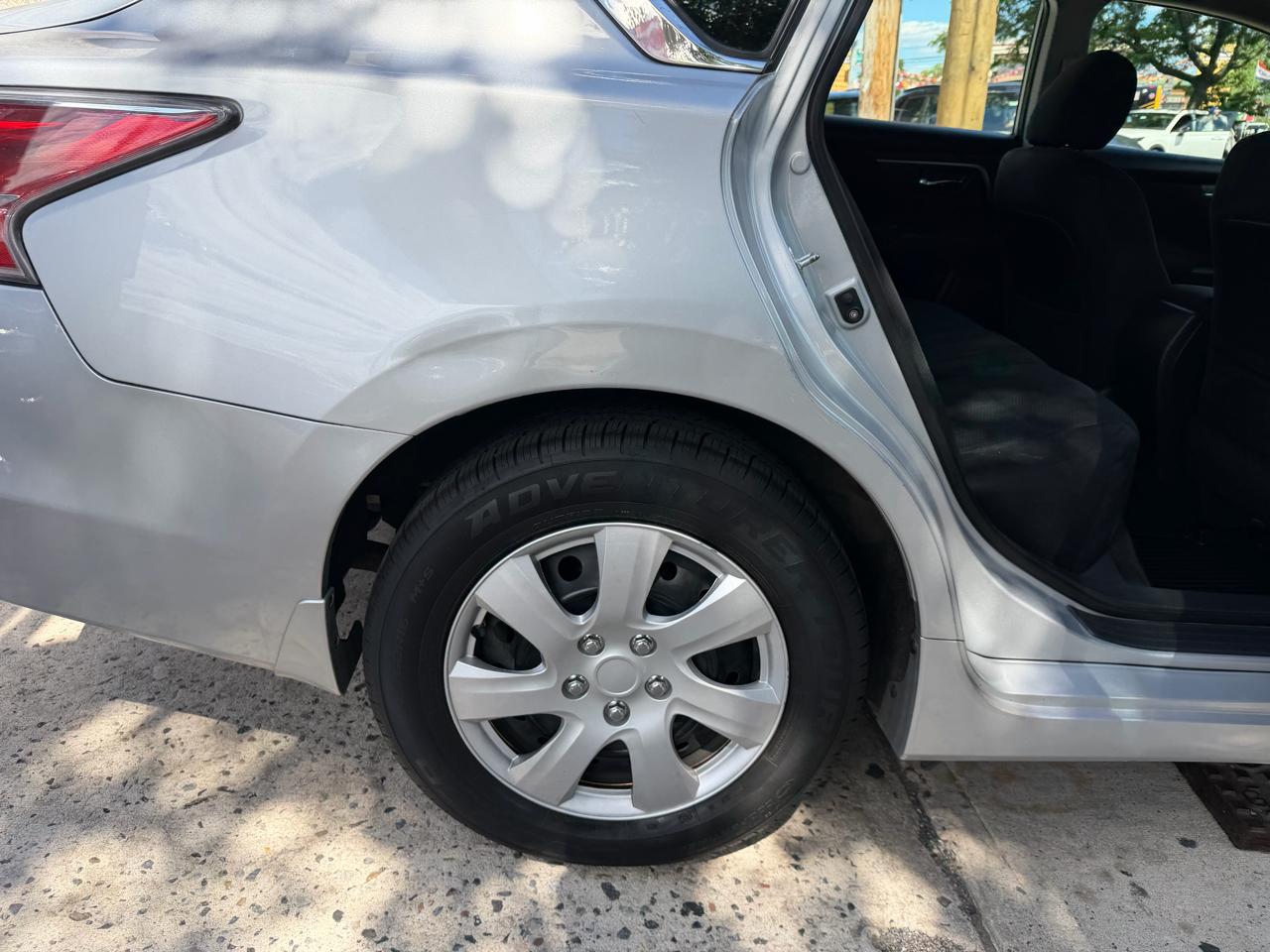 Nissan Altima 2.5 SV 2015
