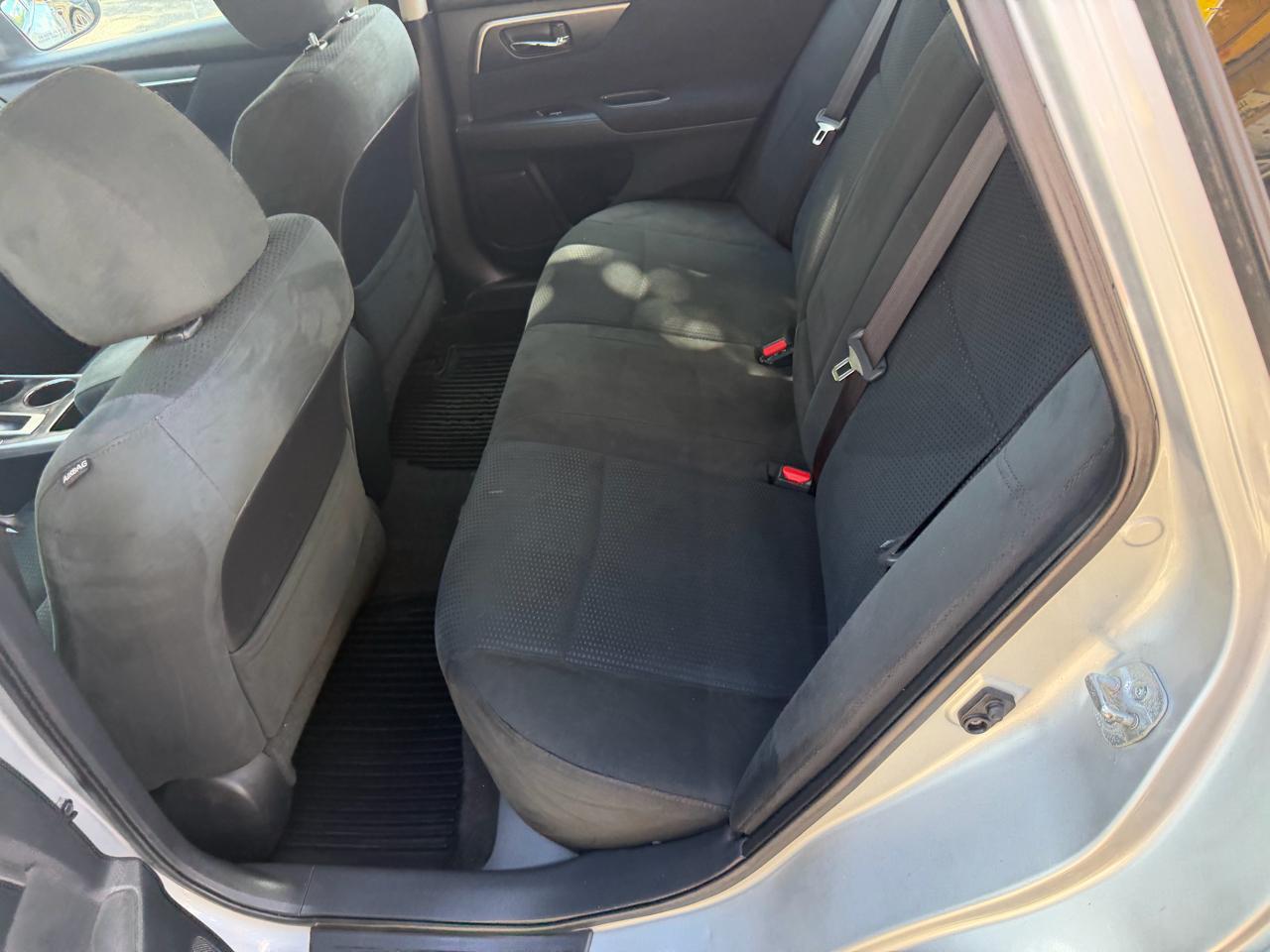 Nissan Altima 2.5 SV 2015