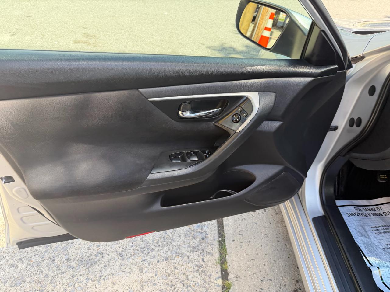 Nissan Altima 2.5 SV 2015