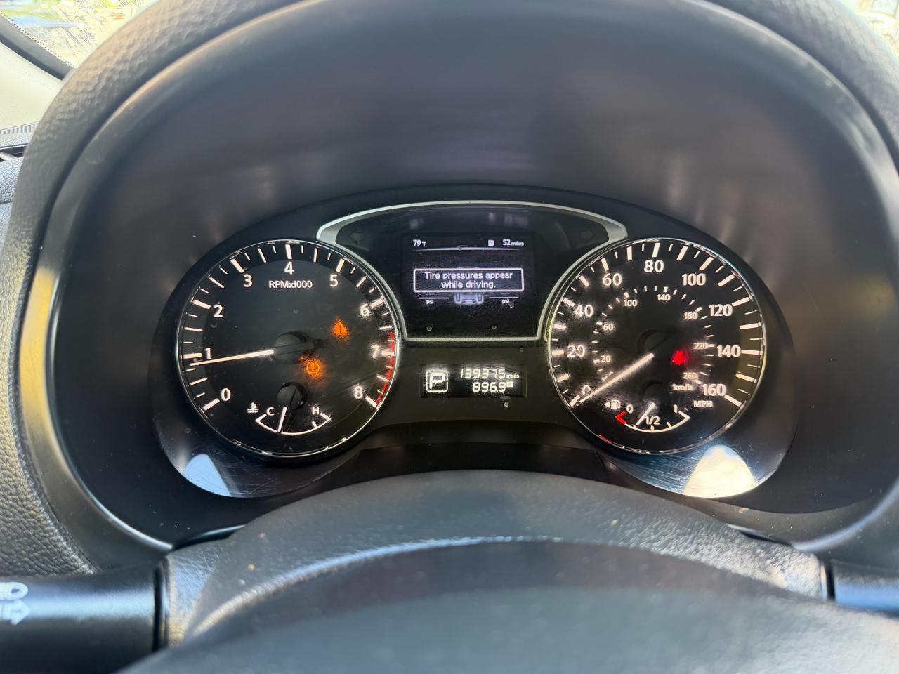 Nissan Altima 2.5 SV 2015