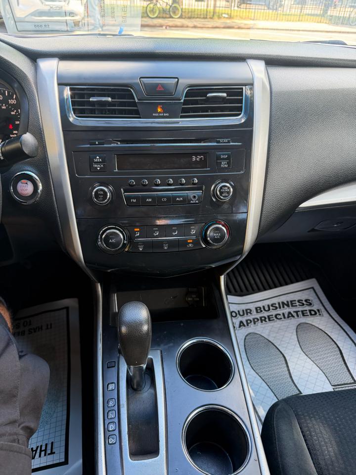 Nissan Altima 2.5 SV 2015