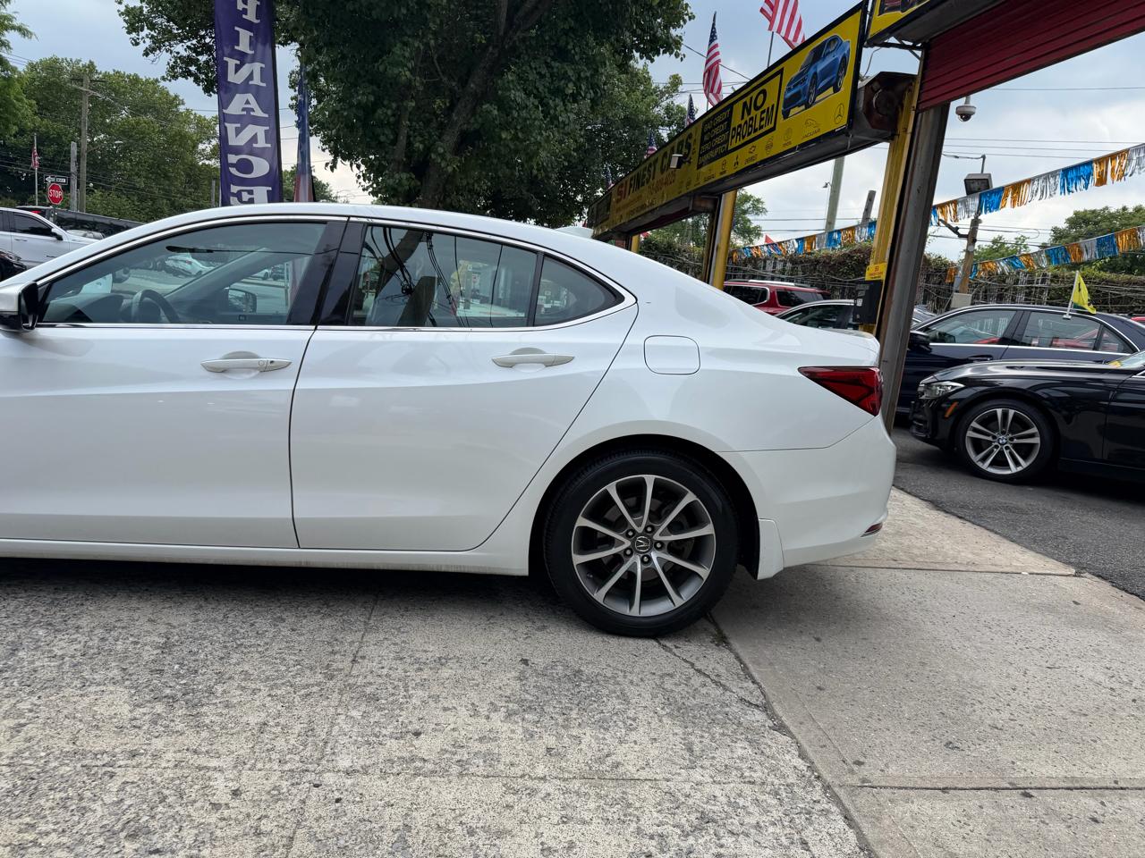 Acura TLX 9-Spd AT w/Technology Package 2017