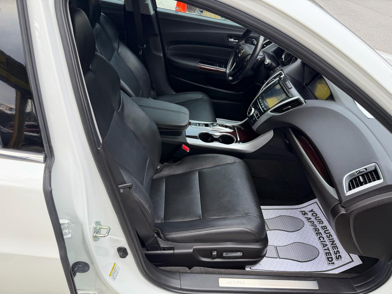 Acura TLX 9-Spd AT w/Technology Package 2017