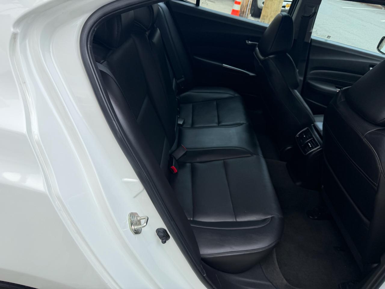 Acura TLX 9-Spd AT w/Technology Package 2017
