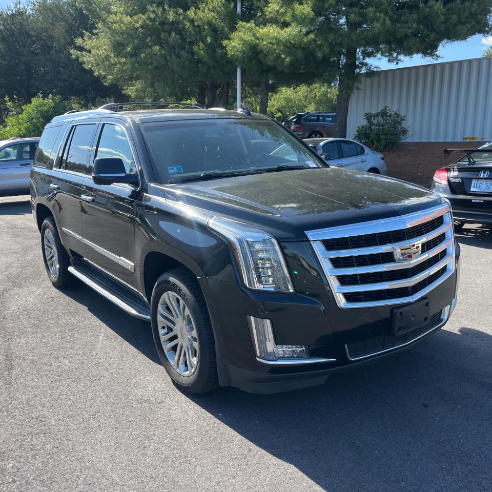 Cadillac Escalade Standard 4WD 2016