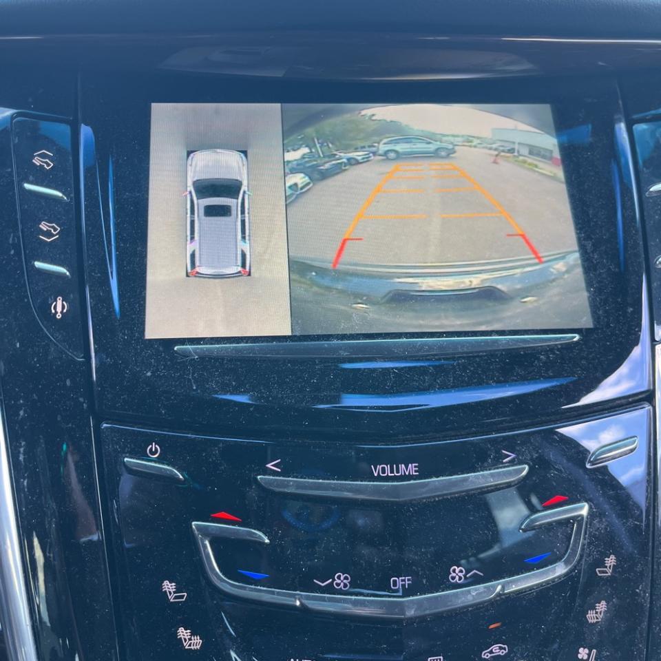 Cadillac Escalade Standard 4WD 2016
