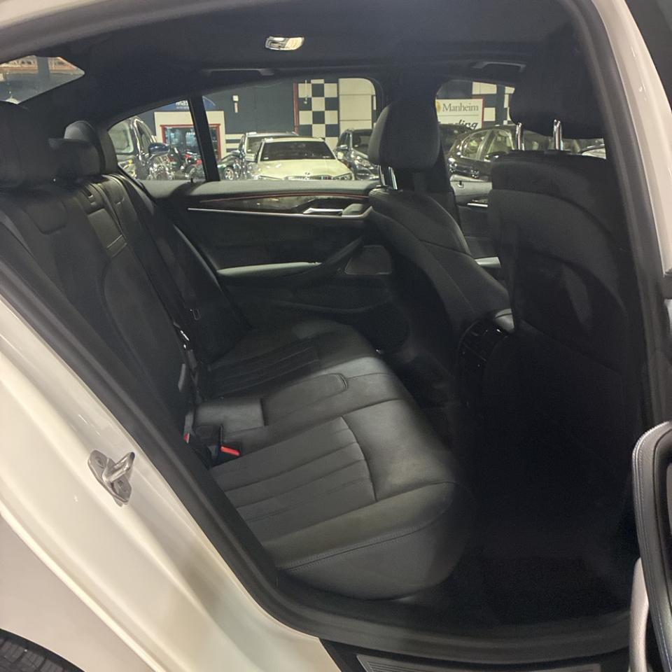 BMW 5-Series 540xi 4D Sedan 2020