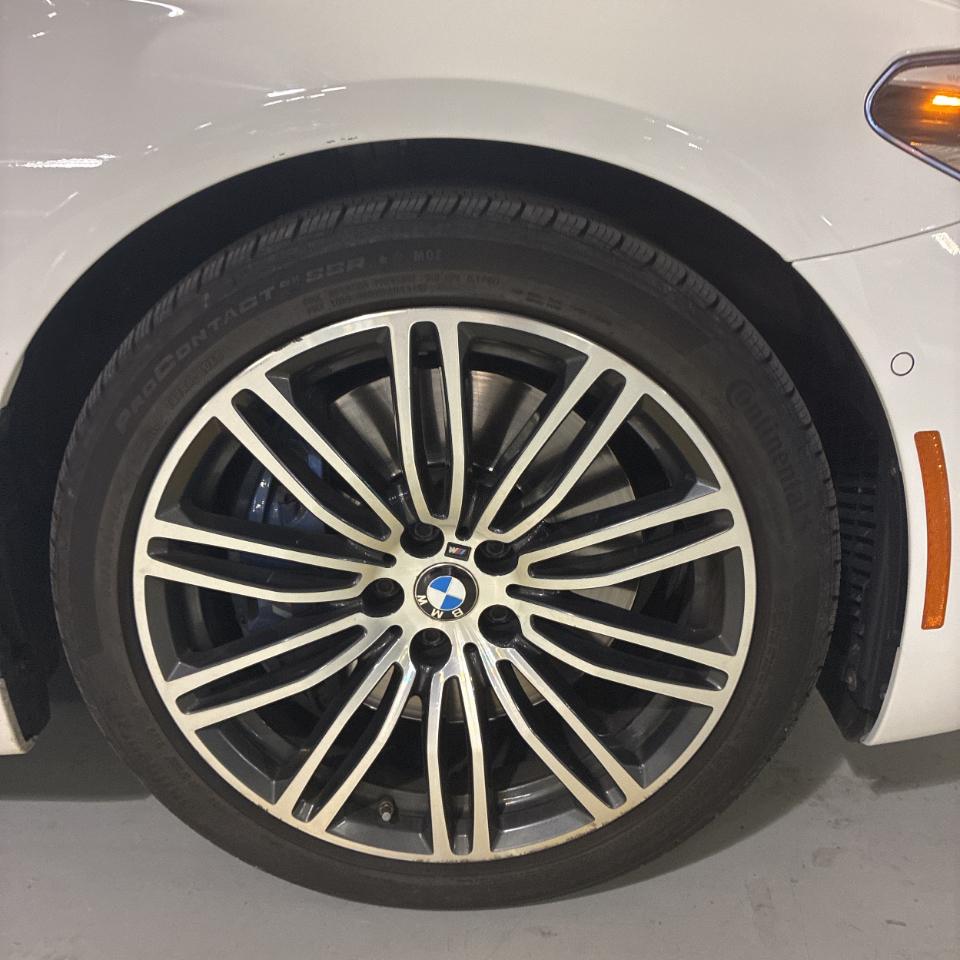 BMW 5-Series 540xi 4D Sedan 2020