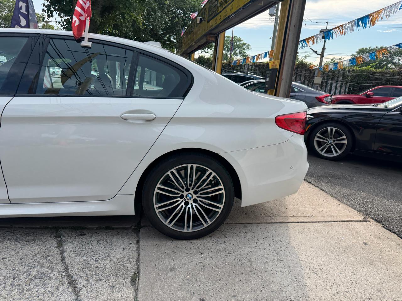 BMW 5-Series 540xi 4D Sedan 2020