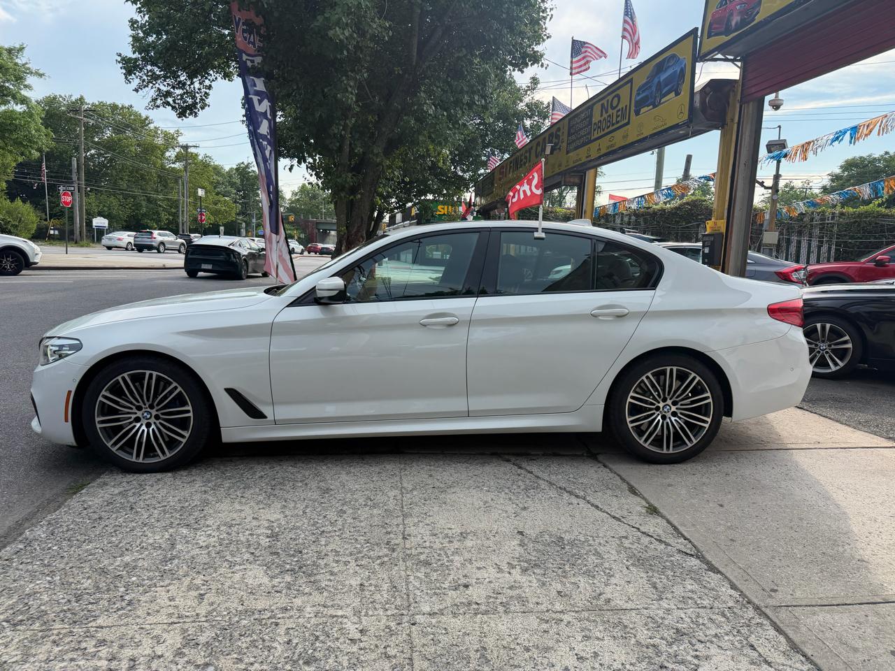 BMW 5-Series 540xi 4D Sedan 2020