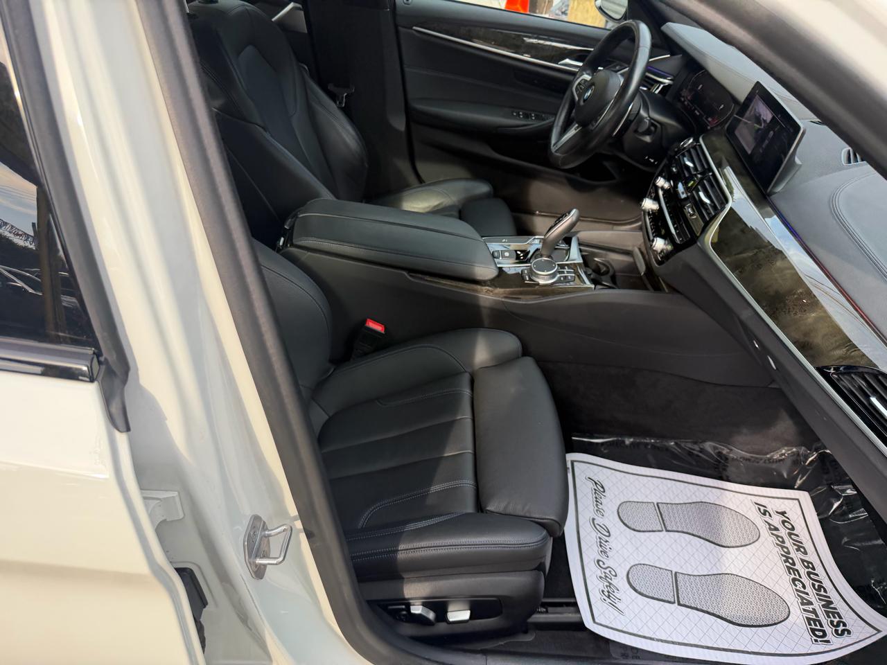 BMW 5-Series 540xi 4D Sedan 2020