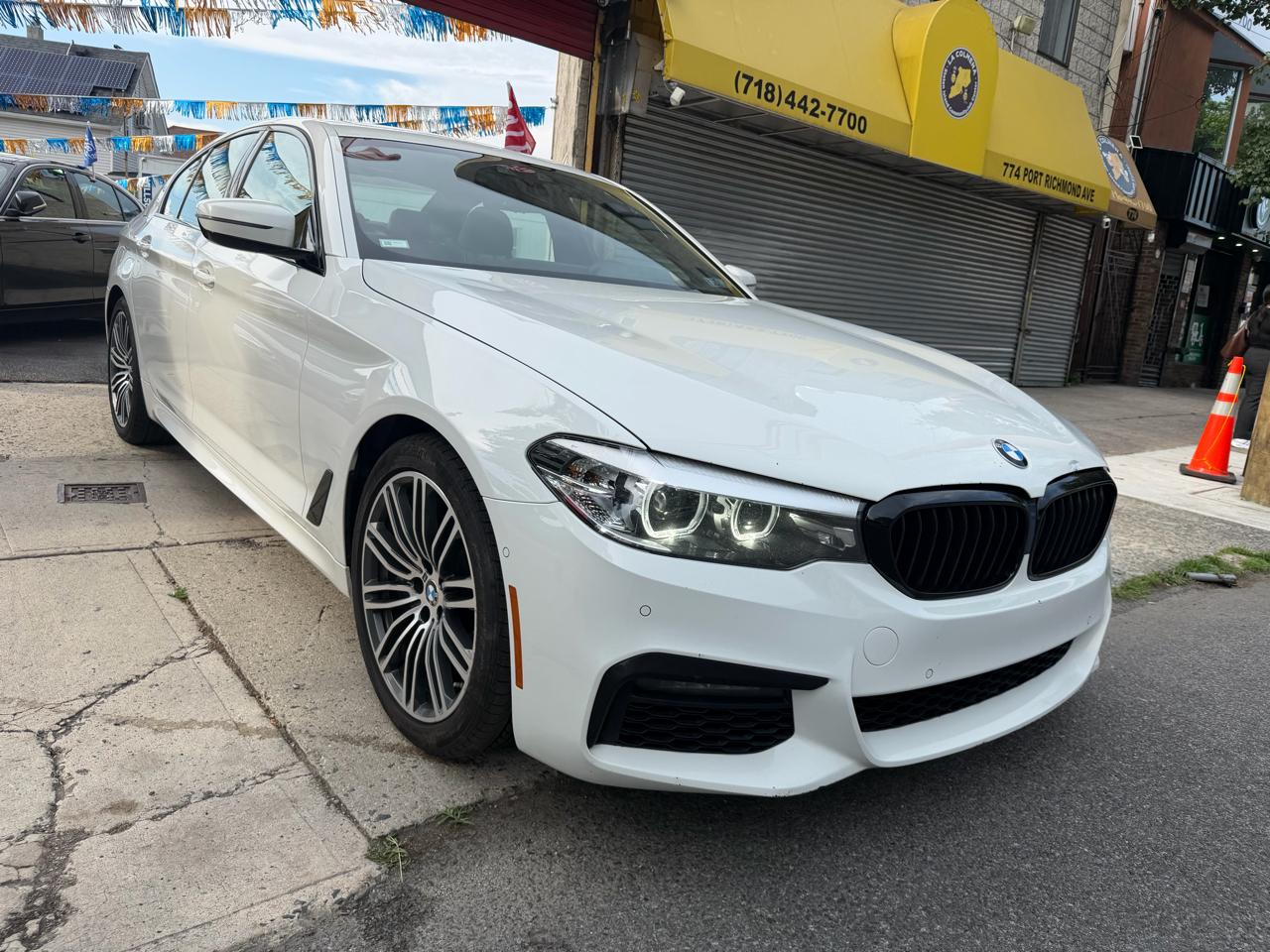 BMW 5-Series 540xi 4D Sedan 2020