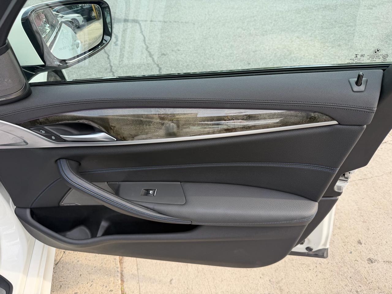 BMW 5-Series 540xi 4D Sedan 2020