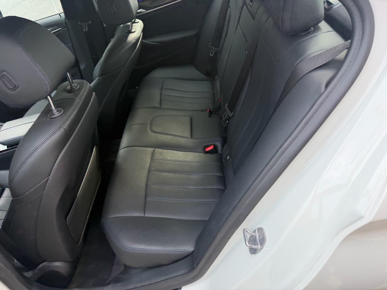 BMW 5-Series 540xi 4D Sedan 2020