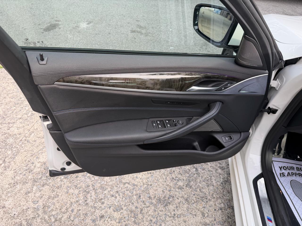 BMW 5-Series 540xi 4D Sedan 2020