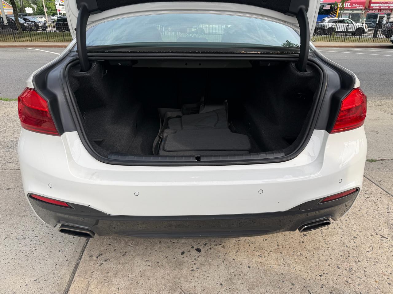 BMW 5-Series 540xi 4D Sedan 2020